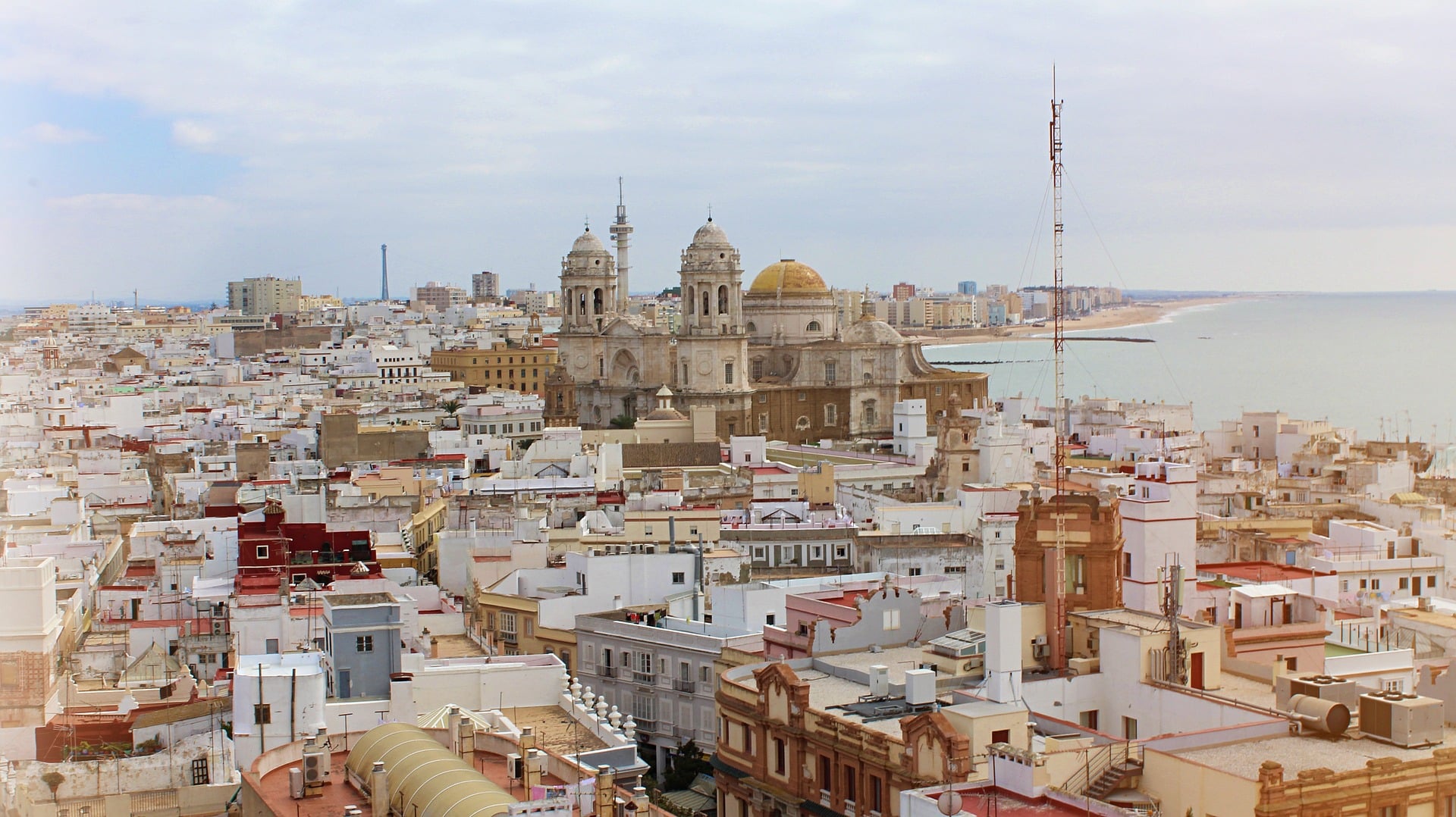 4 όμορφες πόλεις όπου μπορείτε να αγοράσετε ένα ακίνητο στην Ισπανία