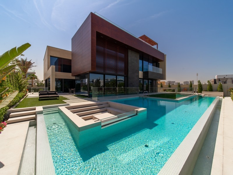 Élégante maison de luxe moderne