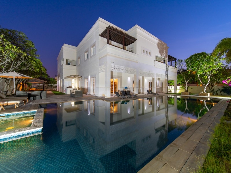 Beverly Hills in Dubai |14,855sqft Luxus |Leer