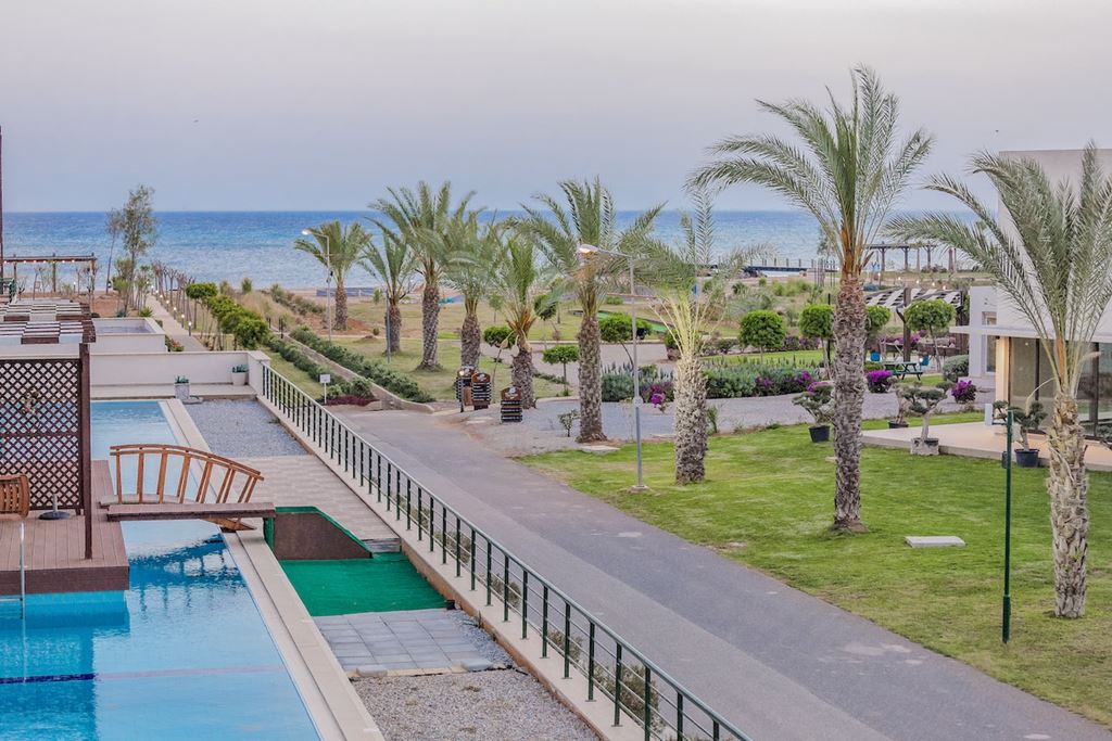 Apartamentos frente al mar en Bafra