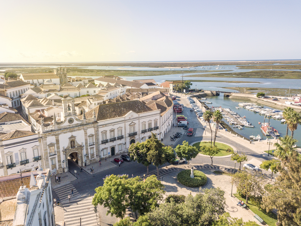 Are There Direct Flights to Faro Airport in Portugal from the USA?