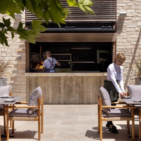 restaurant 1024x683.jpg