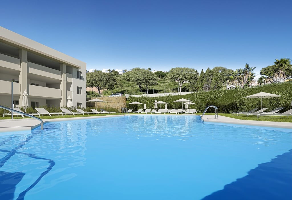 grand bay manilva