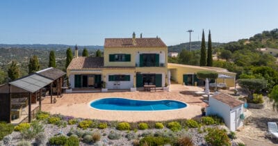 Villa In Estoi With Panoramic Views