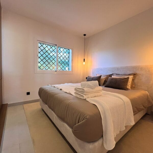 nueva andalucia apartment esmara394 21